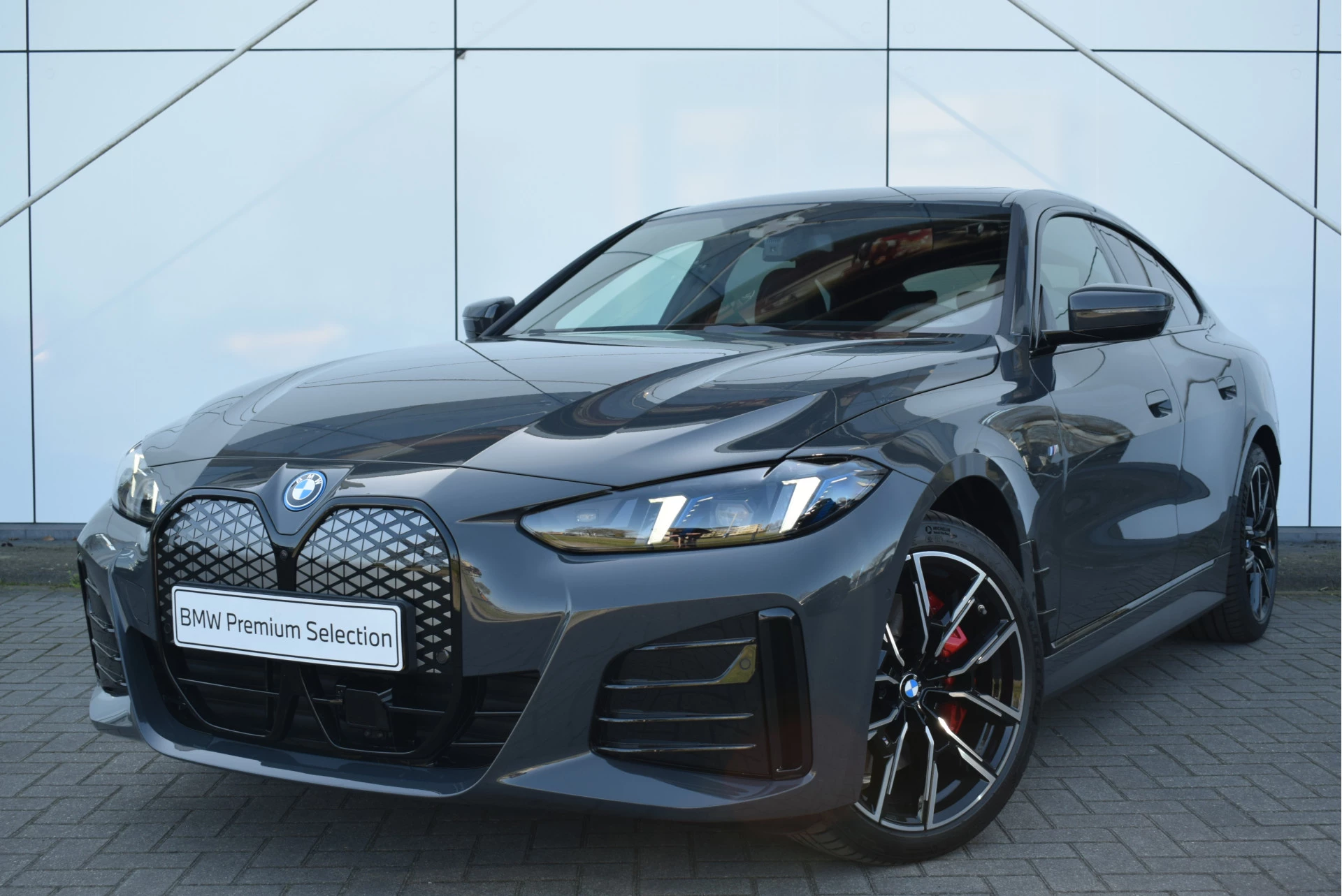 Hoofdafbeelding BMW i4