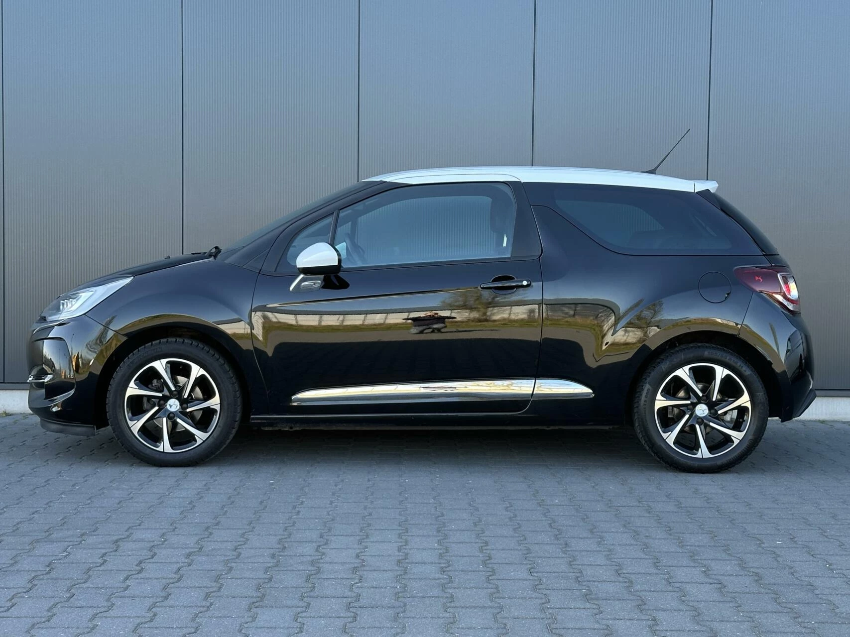 Hoofdafbeelding DS DS 3