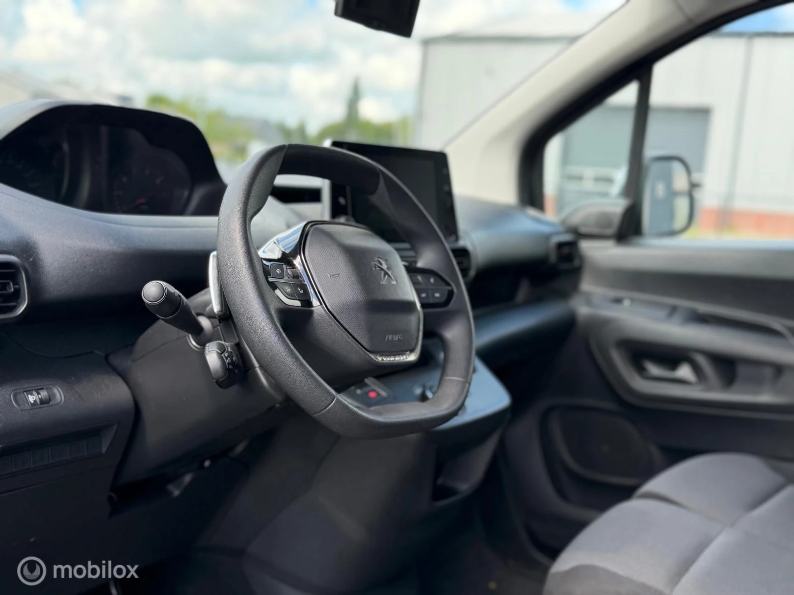 Hoofdafbeelding Peugeot Partner