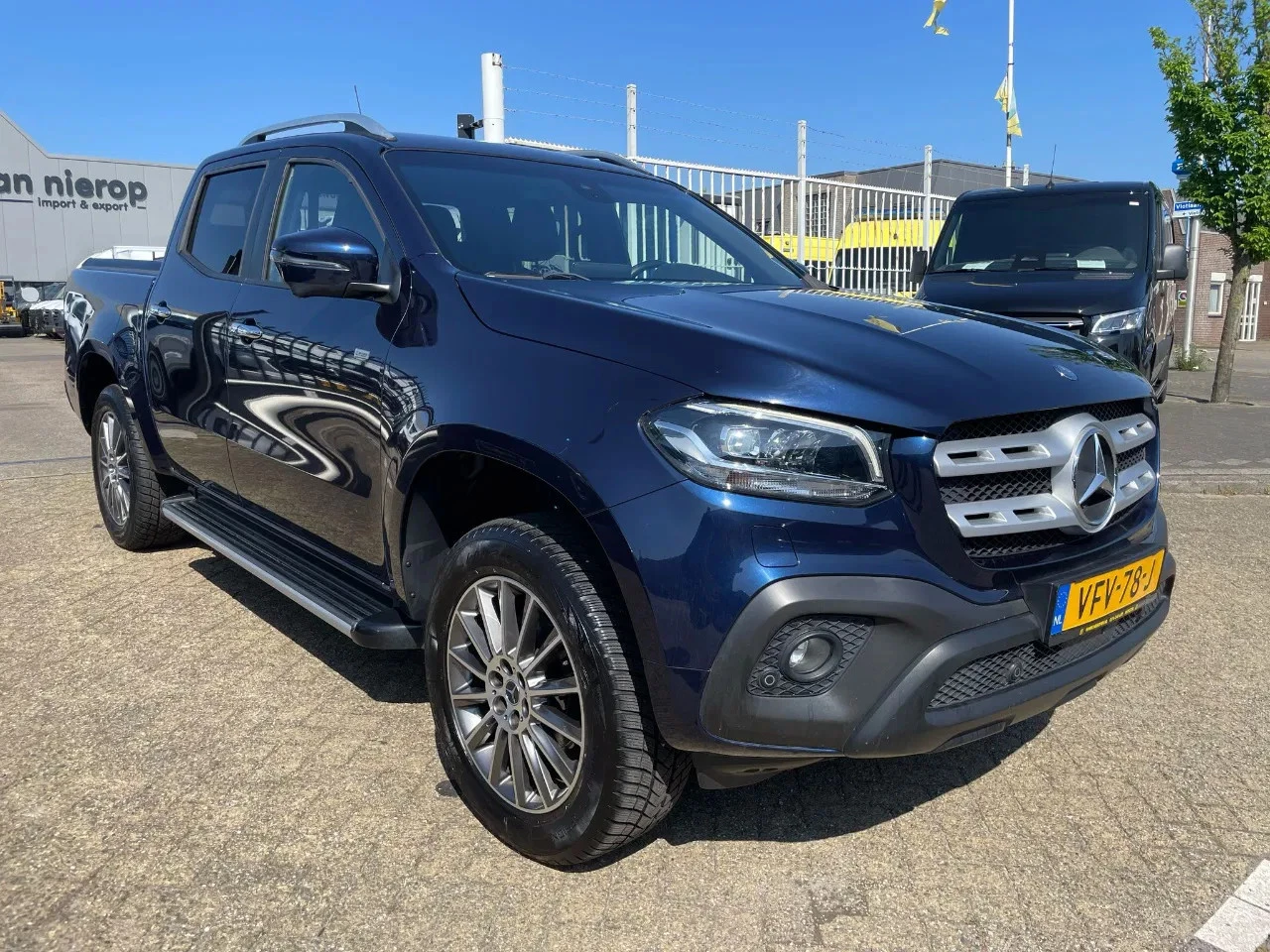 Hoofdafbeelding Mercedes-Benz X-Klasse