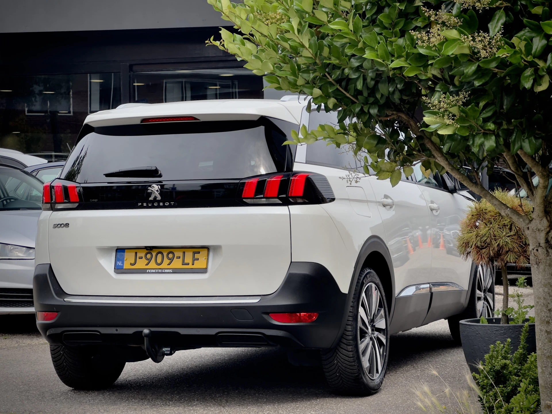 Hoofdafbeelding Peugeot 5008