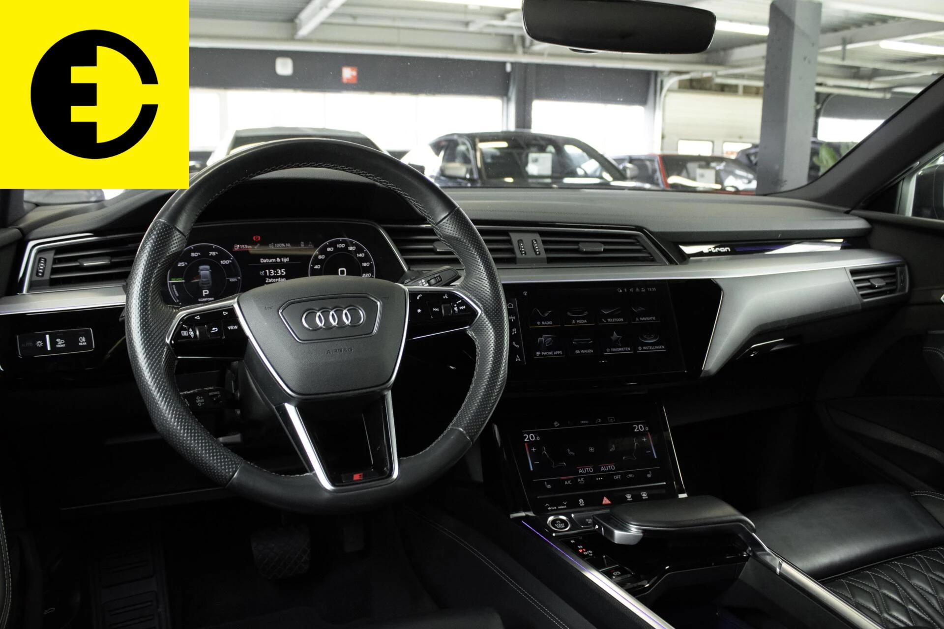 Hoofdafbeelding Audi e-tron