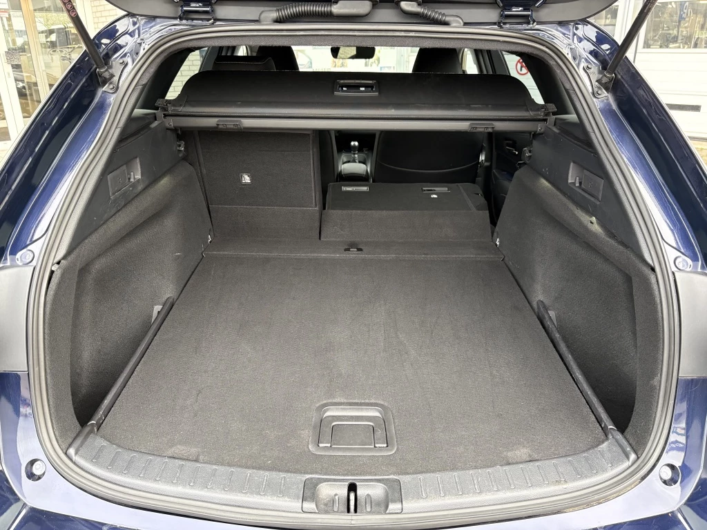 Hoofdafbeelding Toyota Corolla Touring Sports