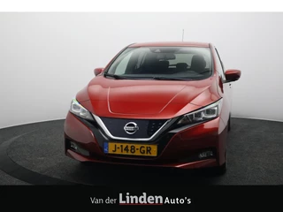 Hoofdafbeelding Nissan Leaf Nissan Leaf Tekna 40 kWh SOH 90,7% | 360° Camera | Navigatie | Stoel/Stuurverwarming | Bose Geluid Systeem