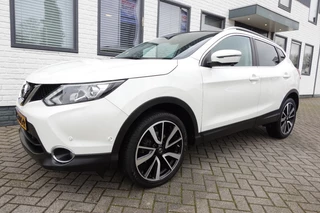 Hoofdafbeelding Nissan QASHQAI Nissan QASHQAI 1.2 TEKNA Panorama Leder Camera Trekhaak