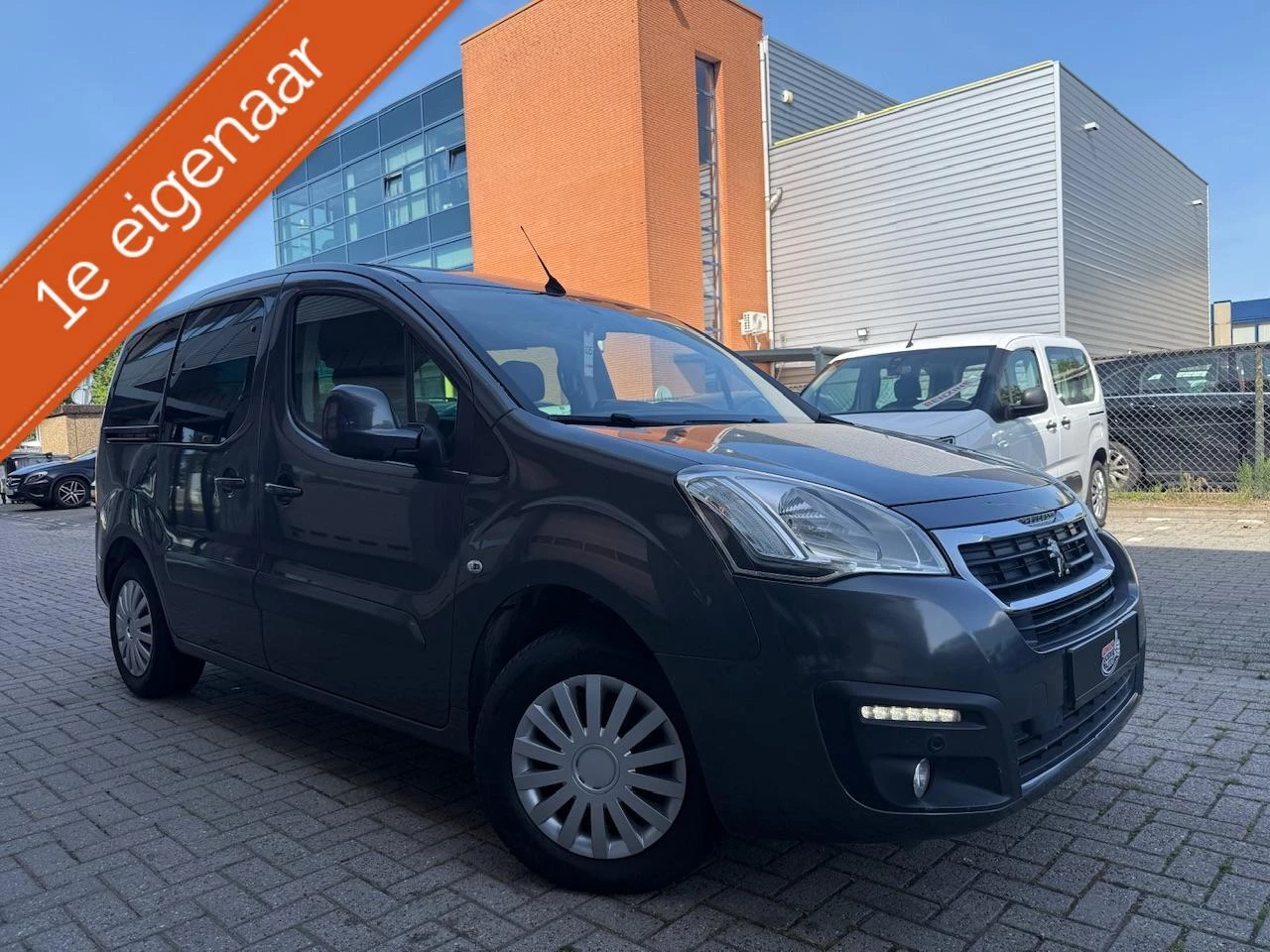 Hoofdafbeelding Peugeot Partner