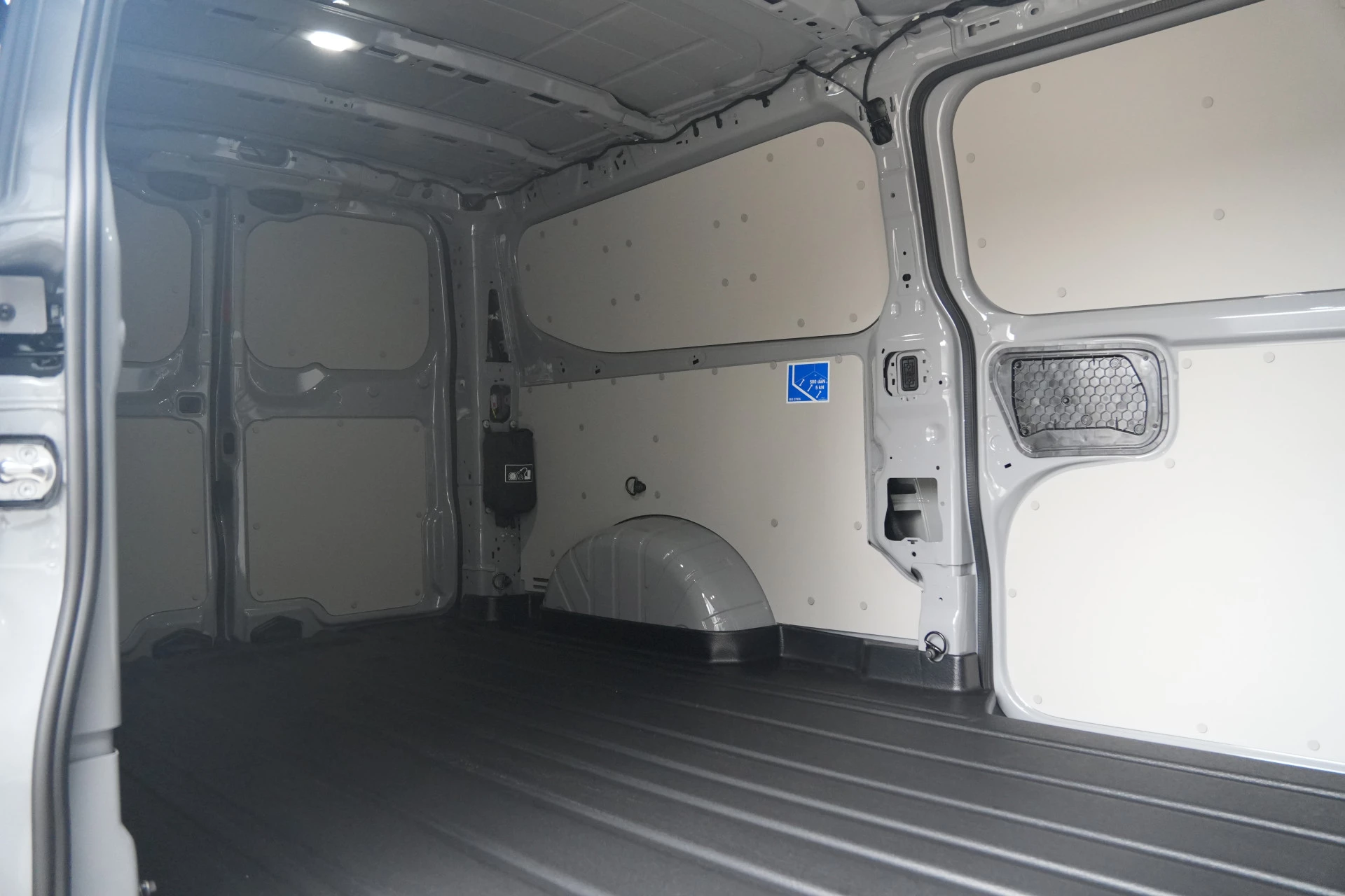 Hoofdafbeelding Ford E-Transit Custom