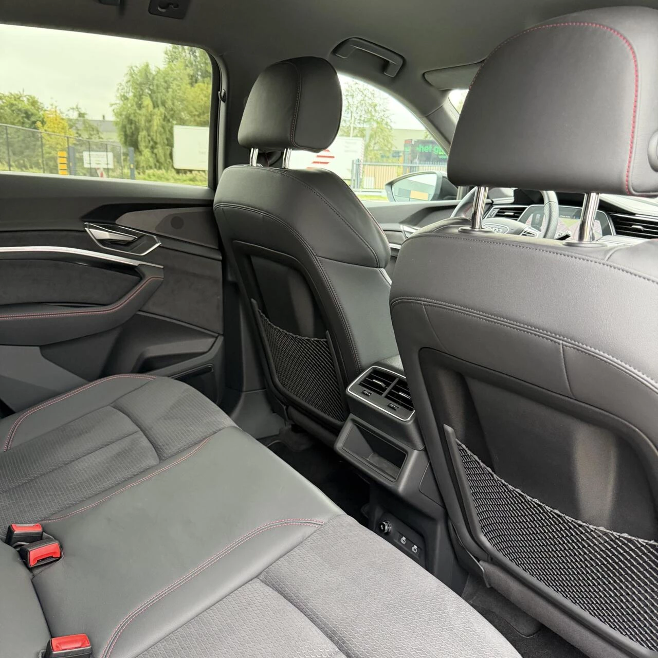 Hoofdafbeelding Audi Q8 e-tron