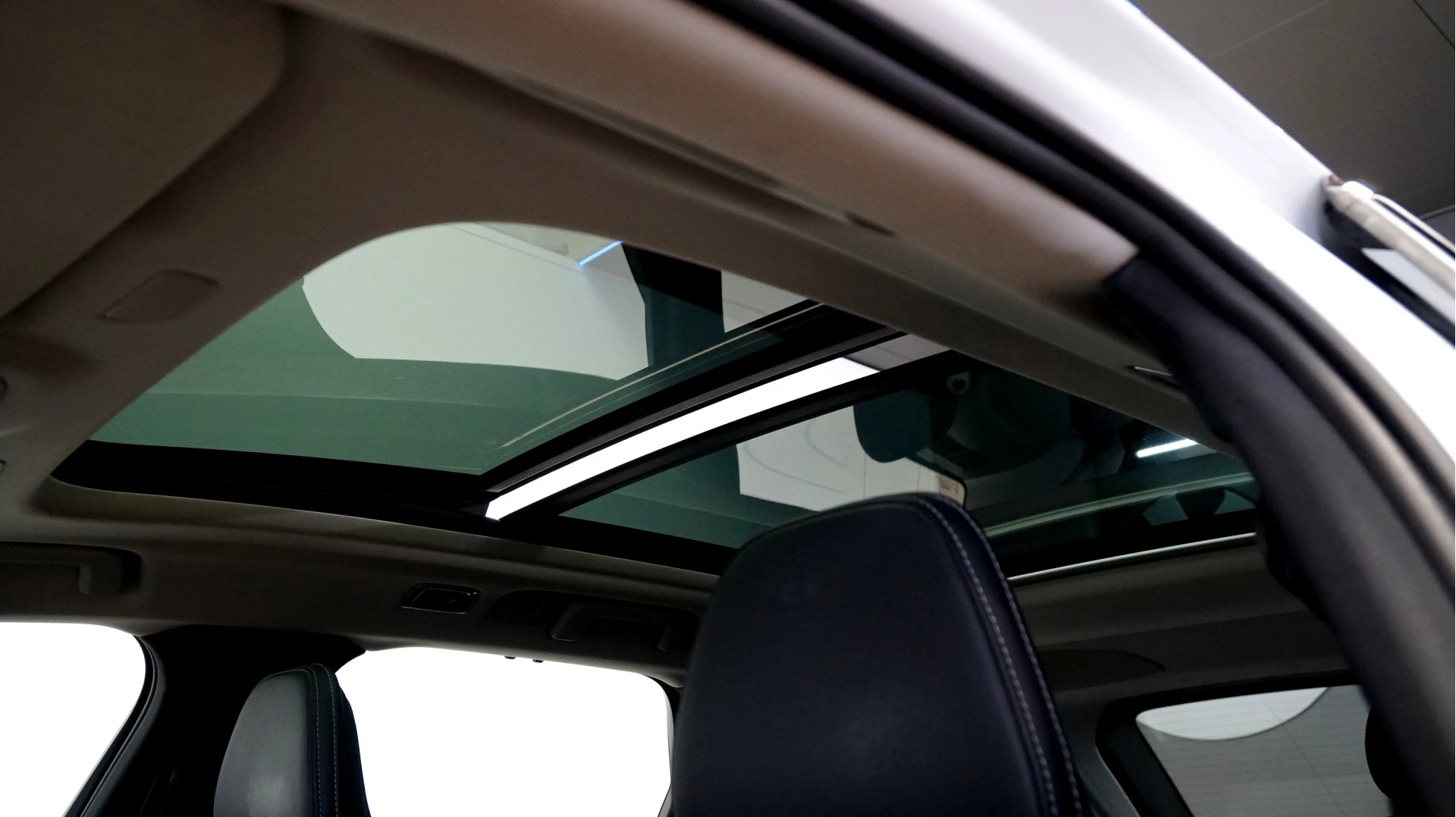 Hoofdafbeelding Volvo V90