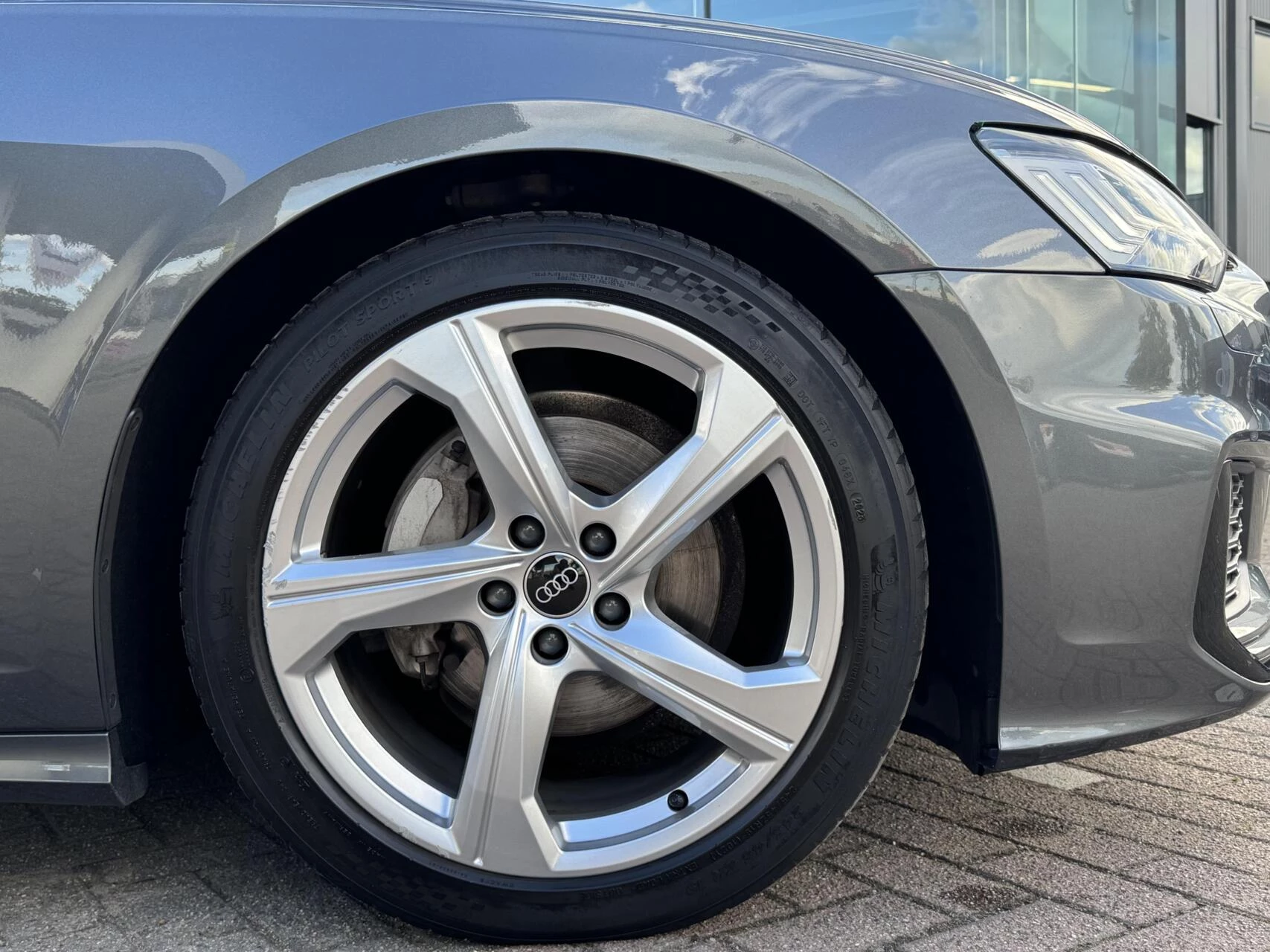 Hoofdafbeelding Audi A6