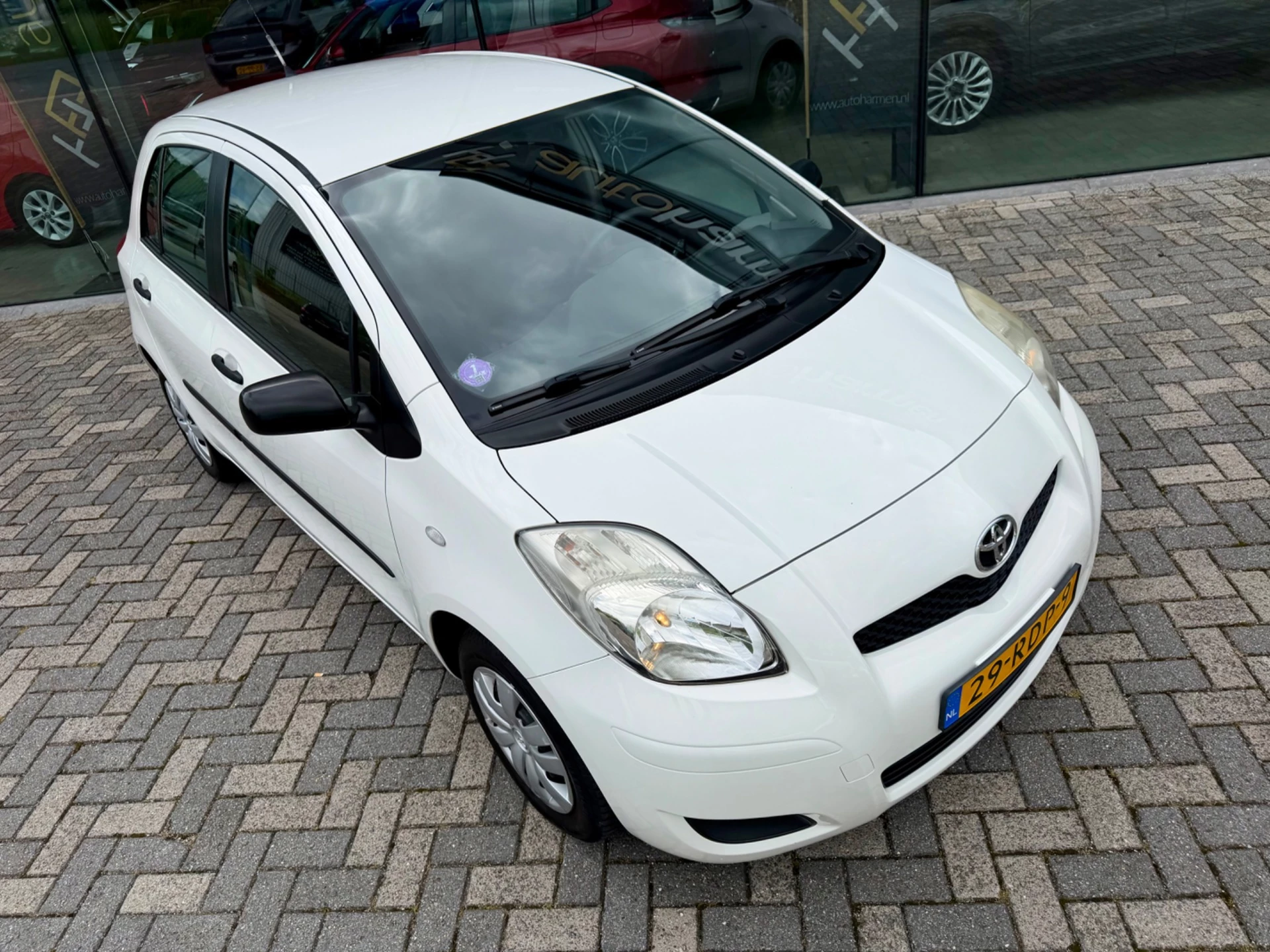 Hoofdafbeelding Toyota Yaris