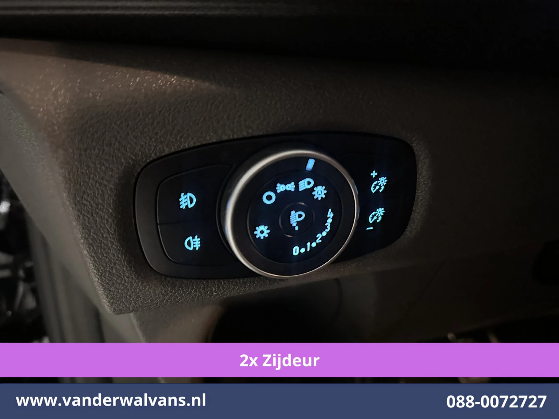 Hoofdafbeelding Ford Transit Custom