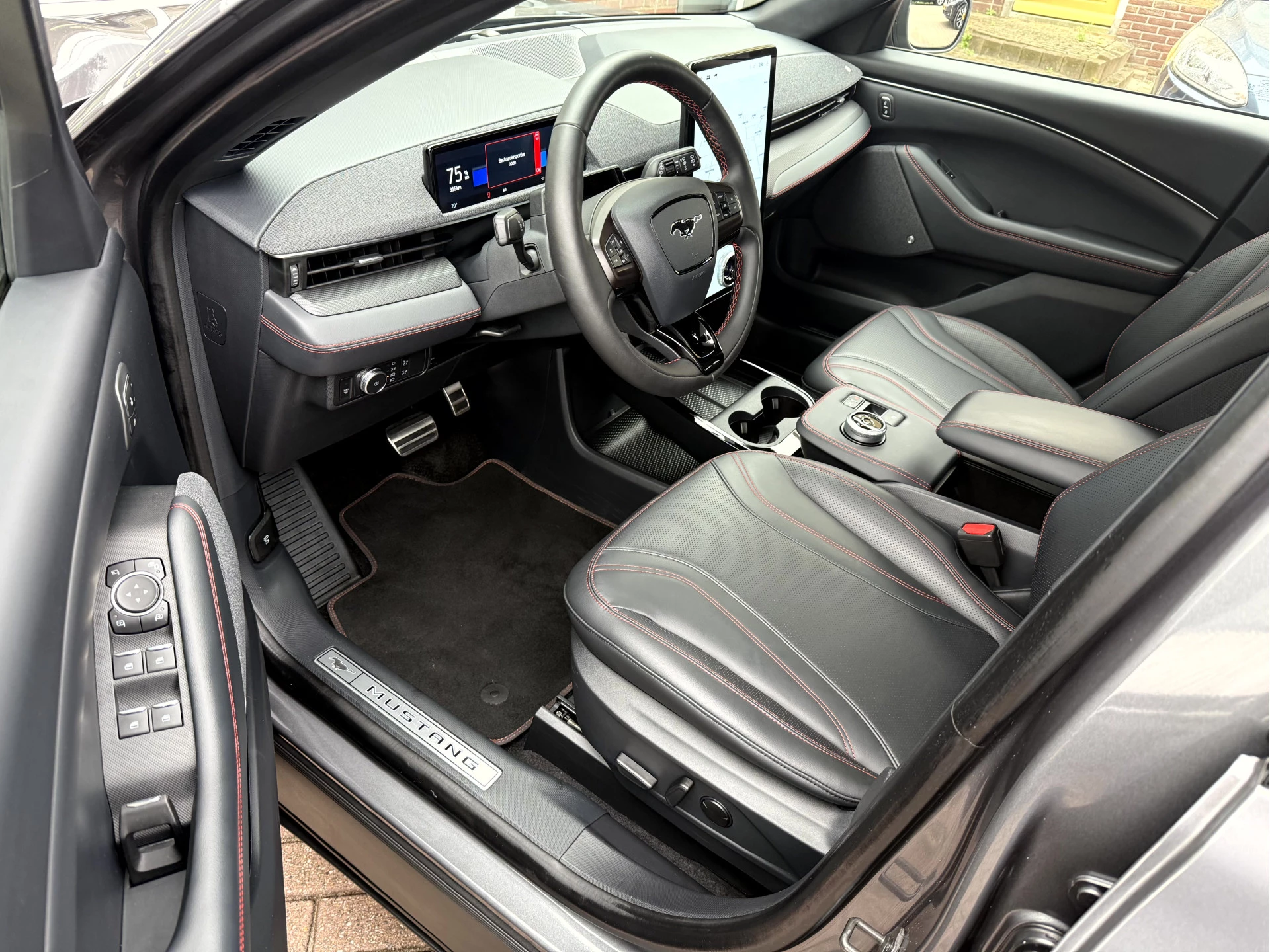 Hoofdafbeelding Ford Mustang Mach-E