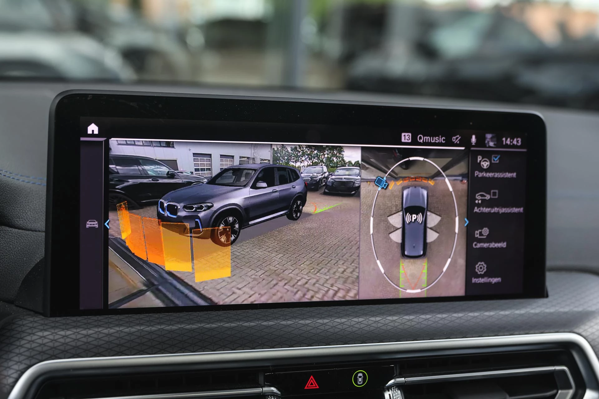 Hoofdafbeelding BMW iX3