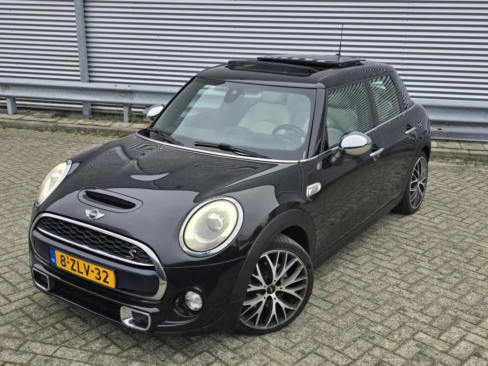 Hoofdafbeelding MINI Cooper S