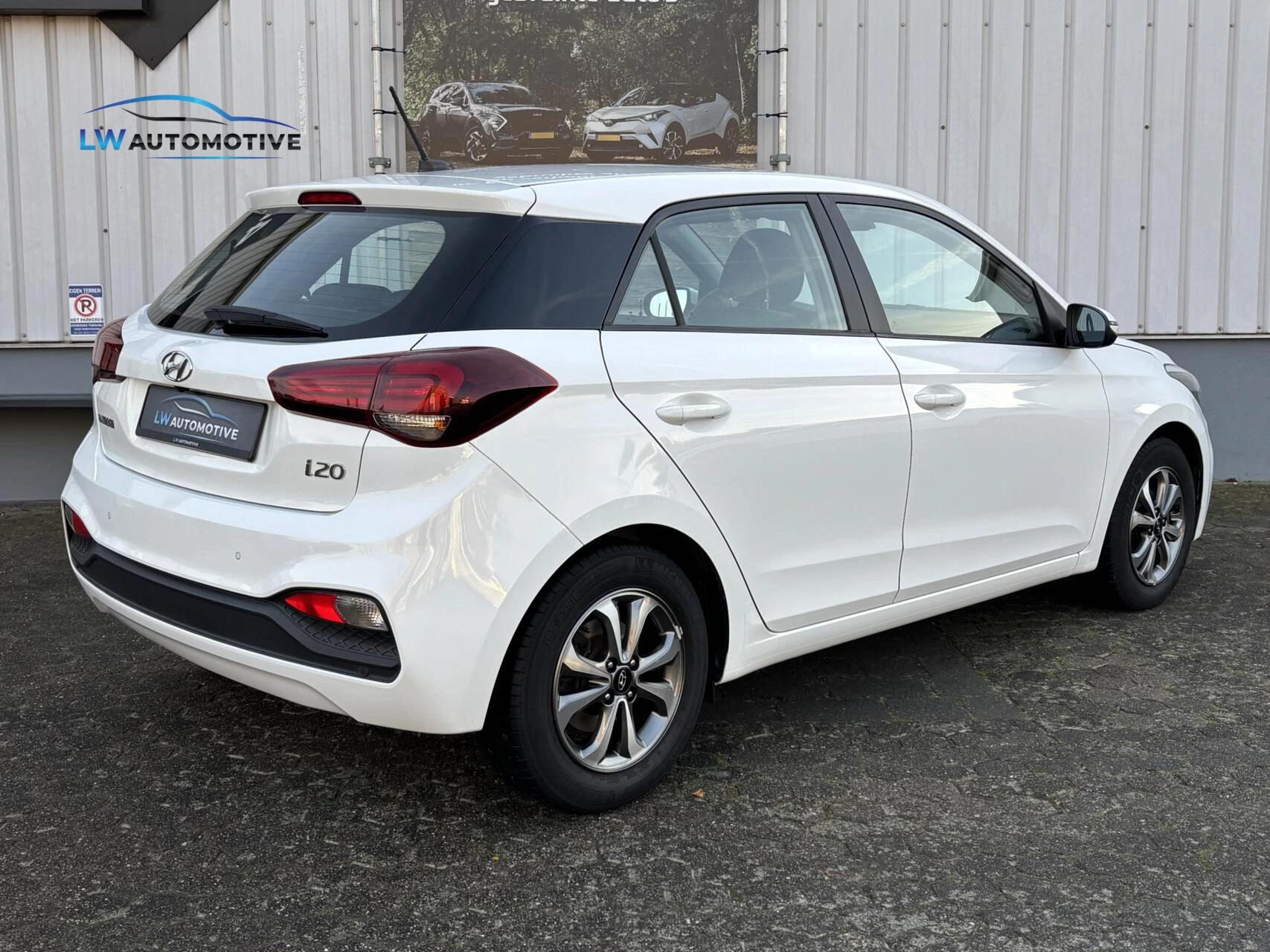 Hoofdafbeelding Hyundai i20