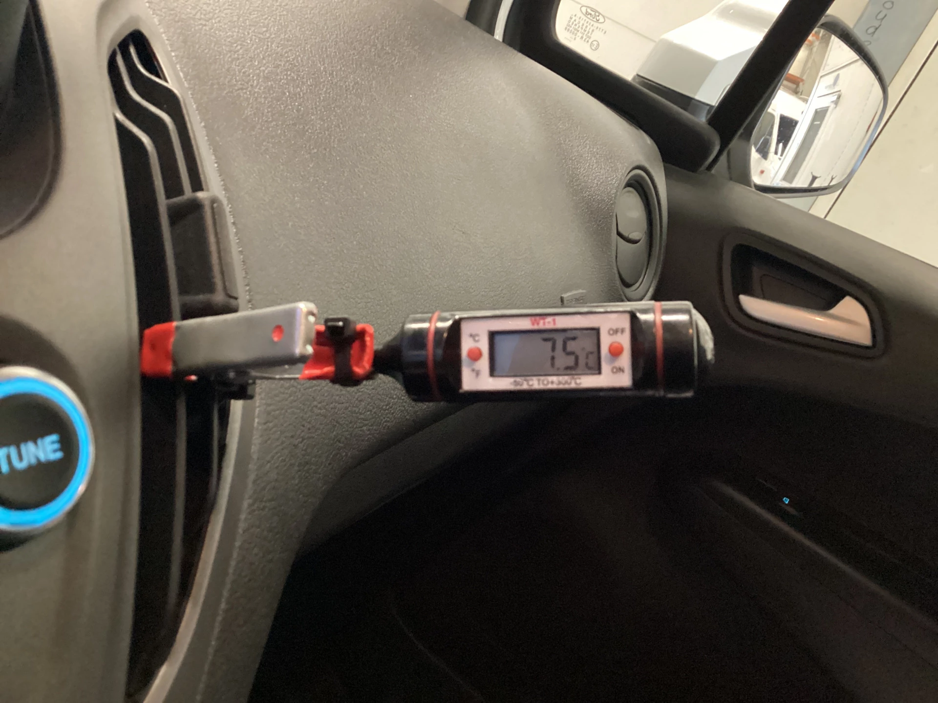 Hoofdafbeelding Ford Transit Courier