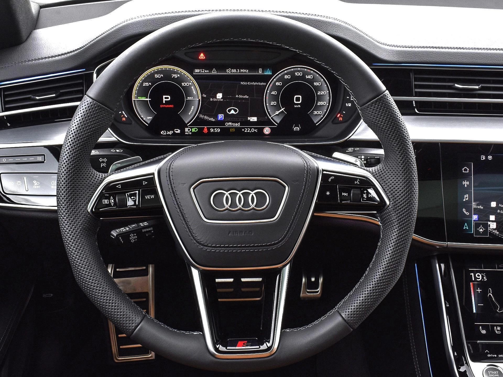 Hoofdafbeelding Audi A8