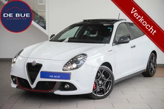 Hoofdafbeelding Alfa Romeo Giulietta Alfa Romeo Giulietta 1.750 Turbo Veloce QV 240PK 2e Eig Carbon Panoramadak Kuipstoelen CarPlay Stoelverw. Full option