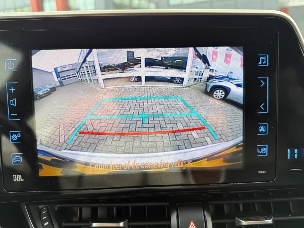 Hoofdafbeelding Toyota C-HR