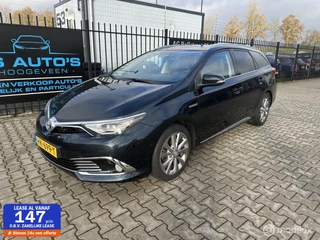 Toyota Auris 1.8 Hybrid Lease Pro