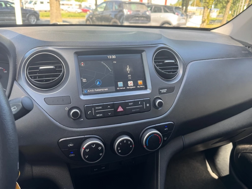 Hoofdafbeelding Hyundai i10