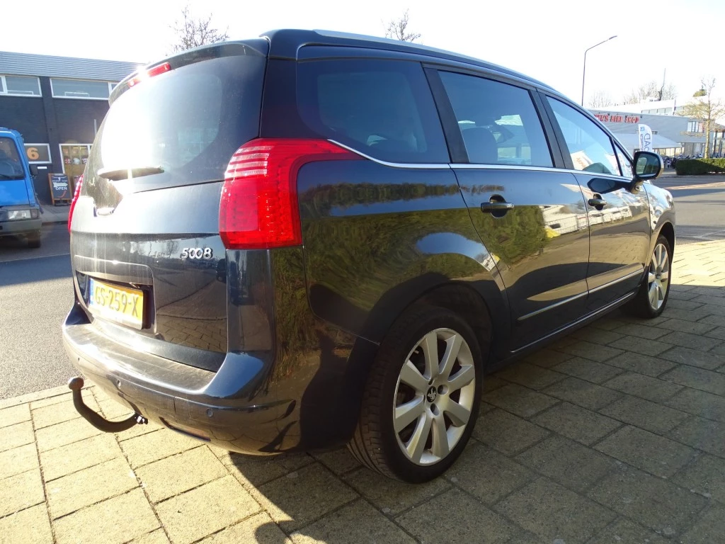 Hoofdafbeelding Peugeot 5008