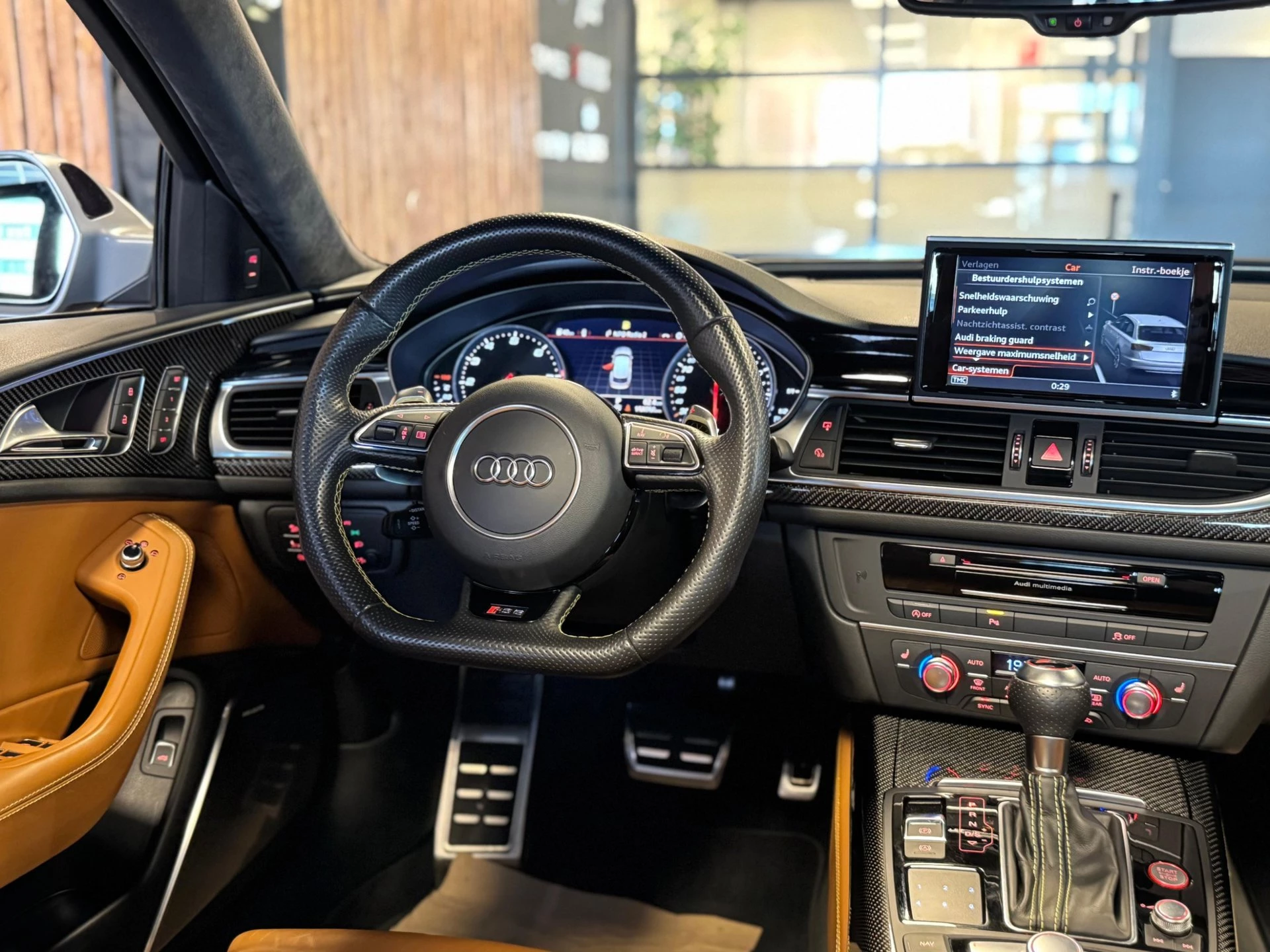 Hoofdafbeelding Audi A6