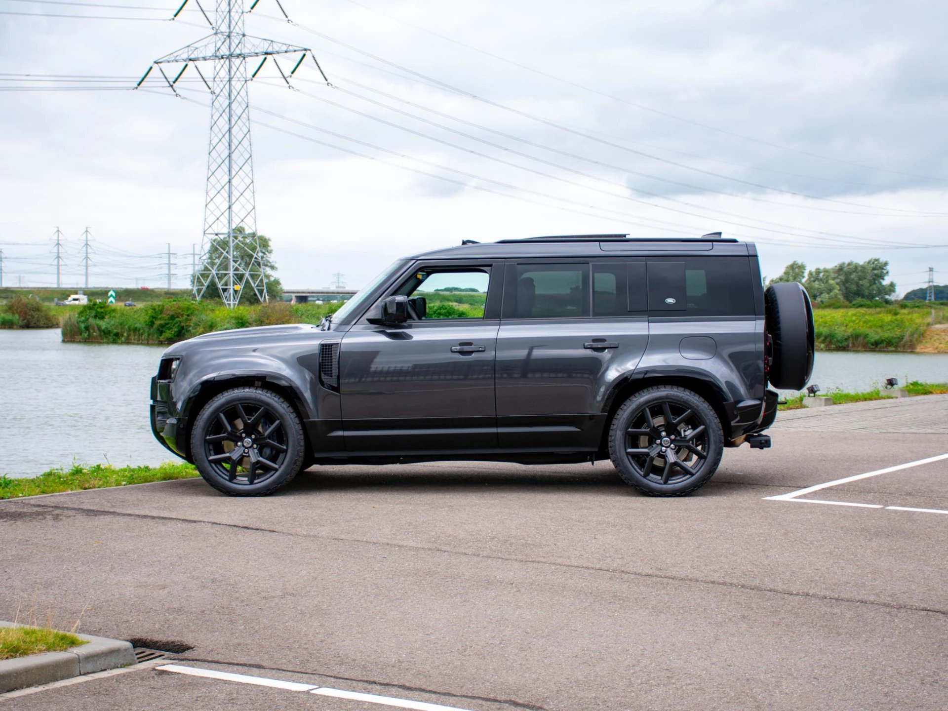 Hoofdafbeelding Land Rover Defender