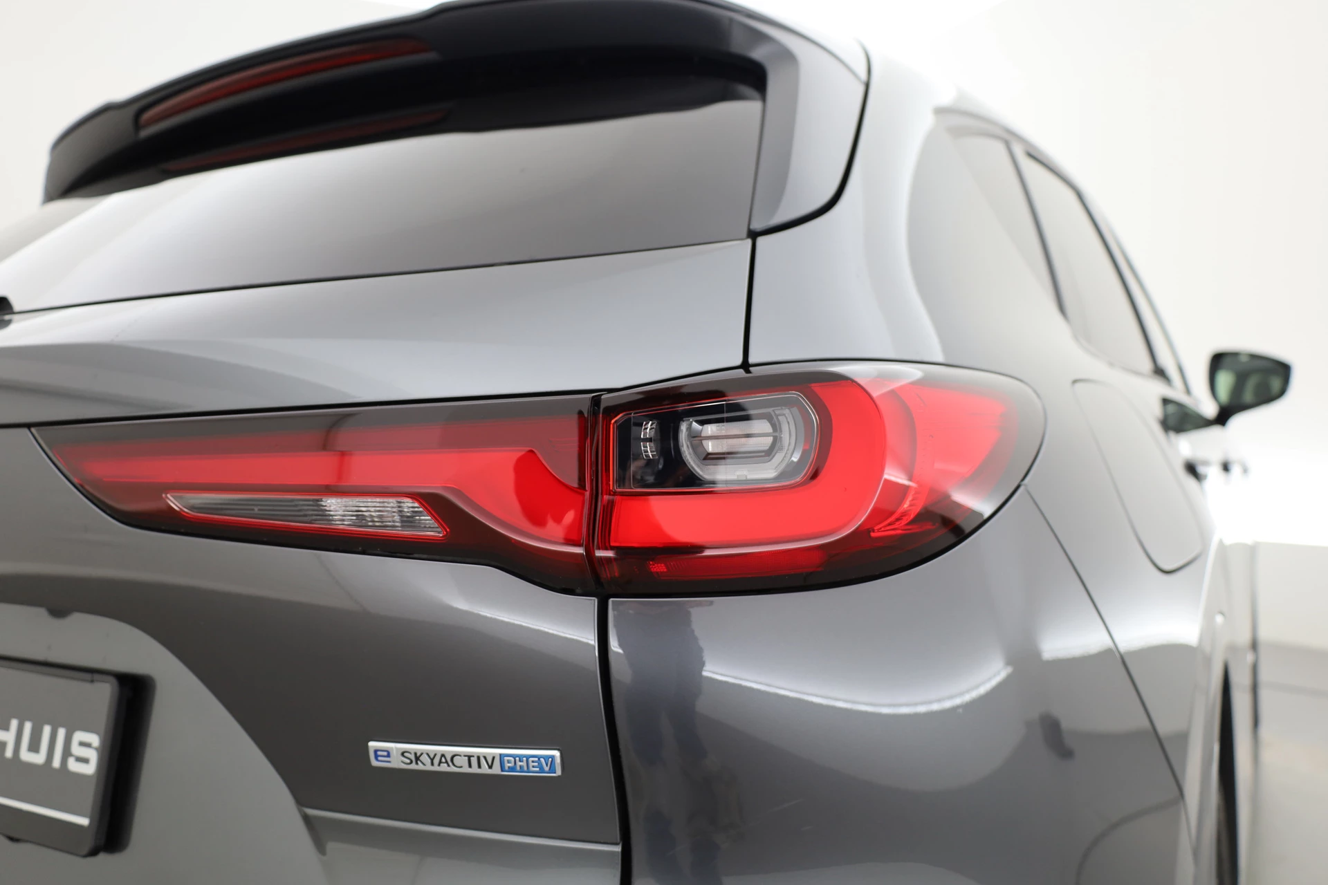 Hoofdafbeelding Mazda CX-60