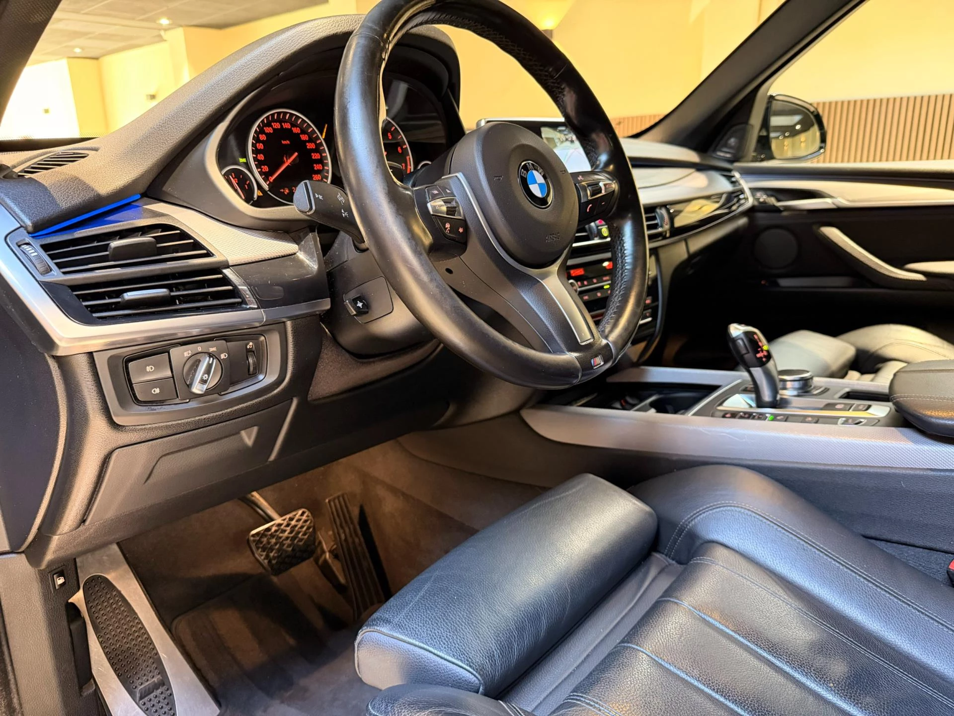 Hoofdafbeelding BMW X5