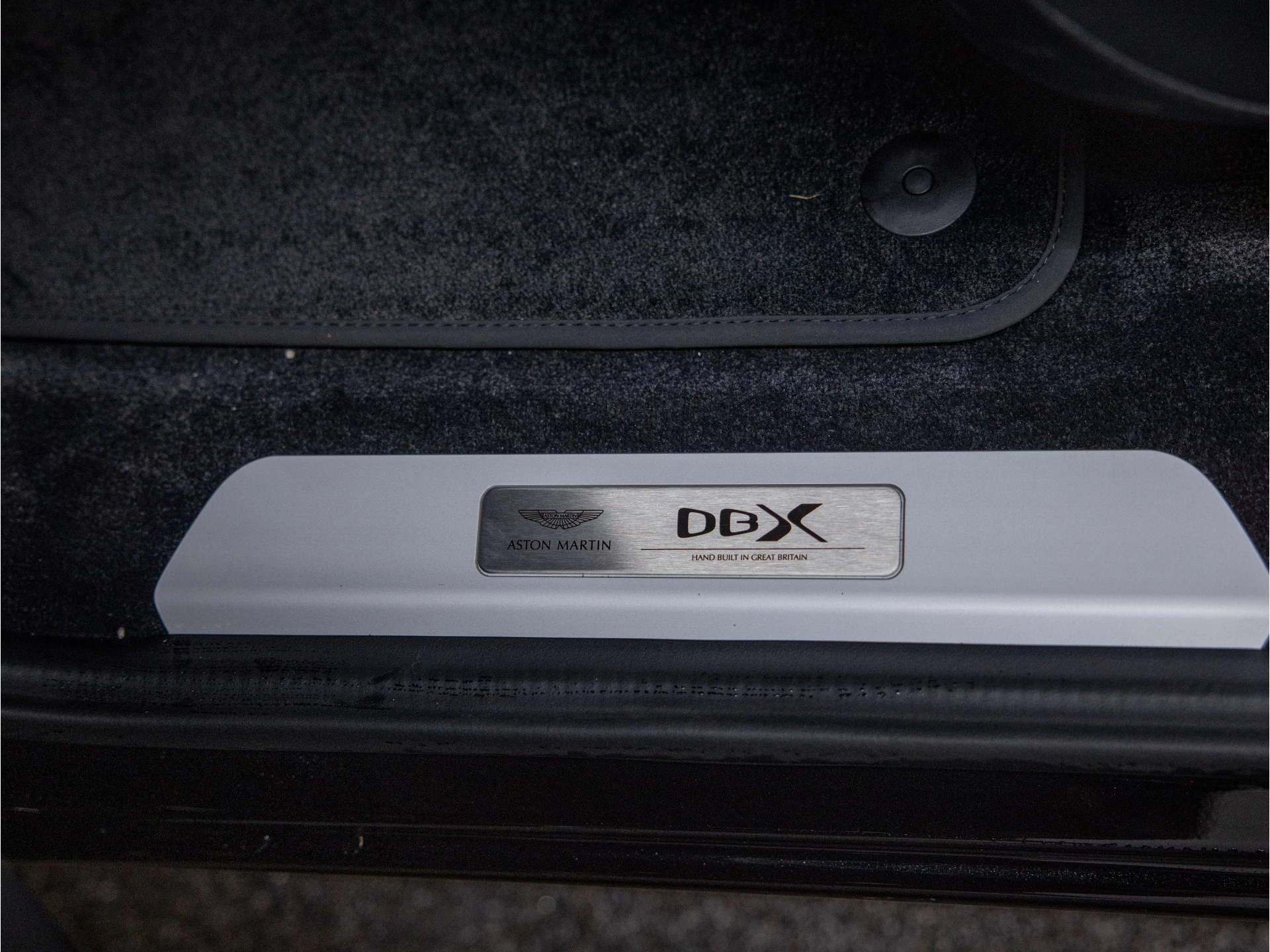 Hoofdafbeelding Aston Martin DBX