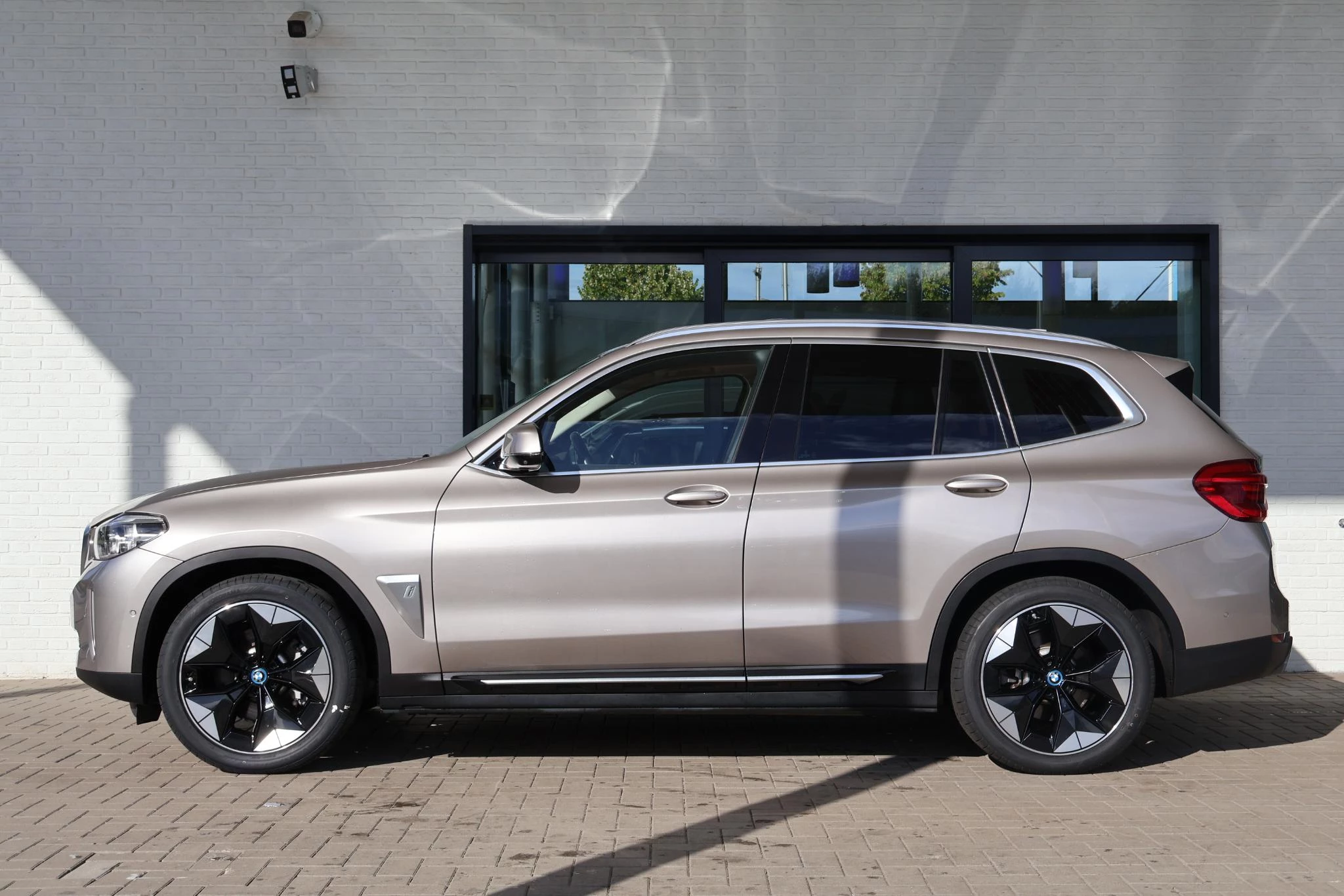 Hoofdafbeelding BMW iX3