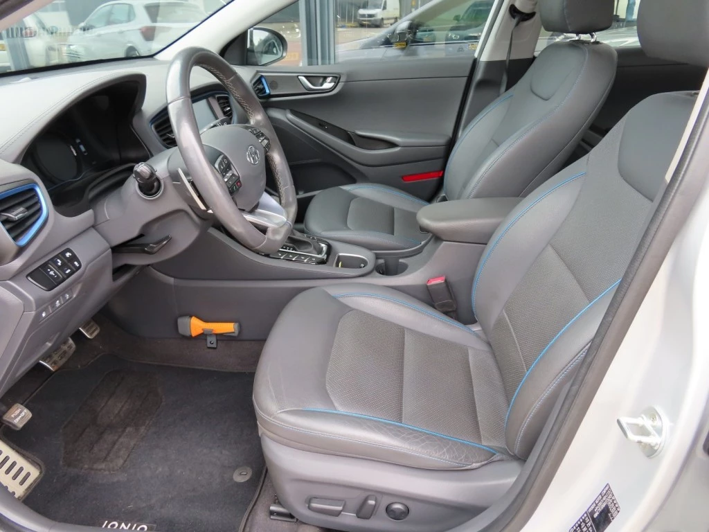Hoofdafbeelding Hyundai IONIQ