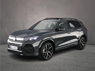 Volkswagen Tiguan R-Line Edition 1.5 TSI eHybrid 272pk DSG Automaat Trekhaak, Panoramadak, Black Style, Achteruitrijcamera, Adaptive cruise control, Navigatie