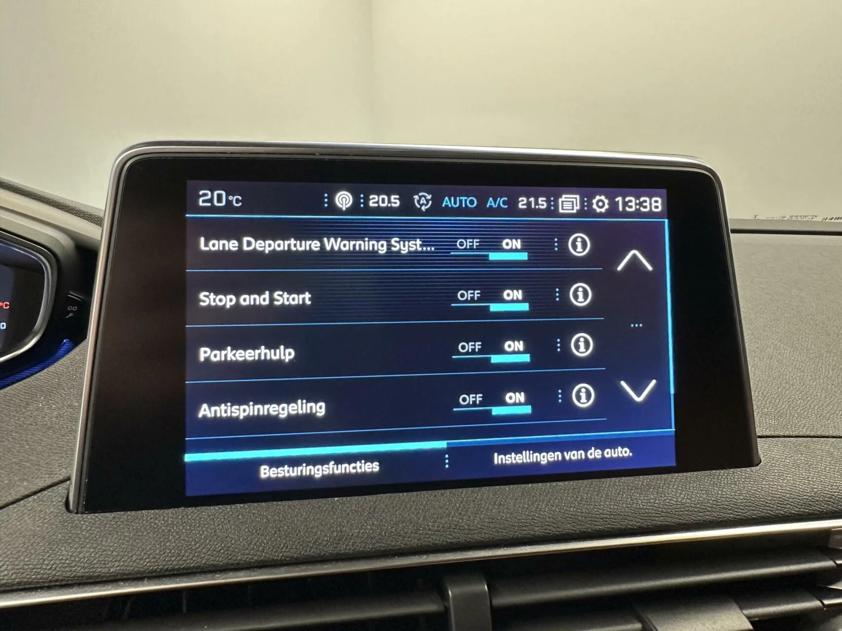 Hoofdafbeelding Peugeot 5008