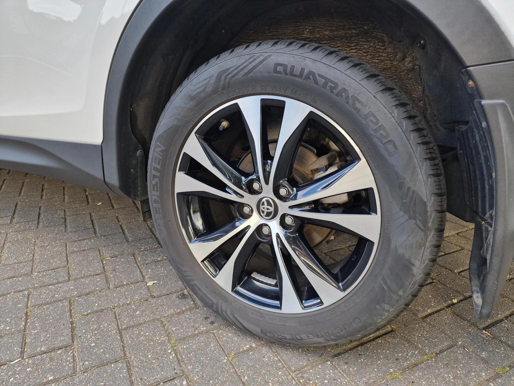 Hoofdafbeelding Toyota RAV4