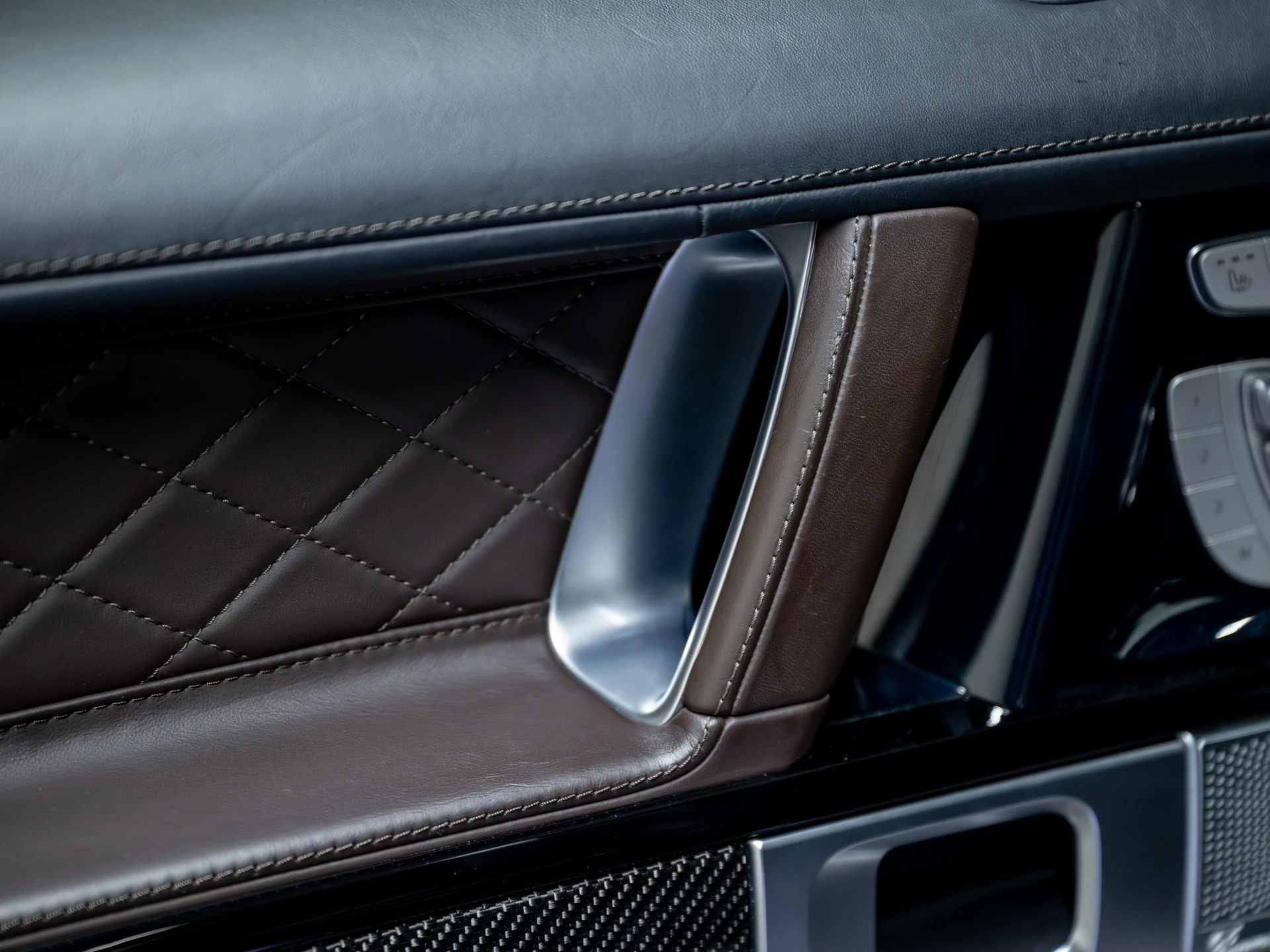 Hoofdafbeelding Mercedes-Benz G-Klasse