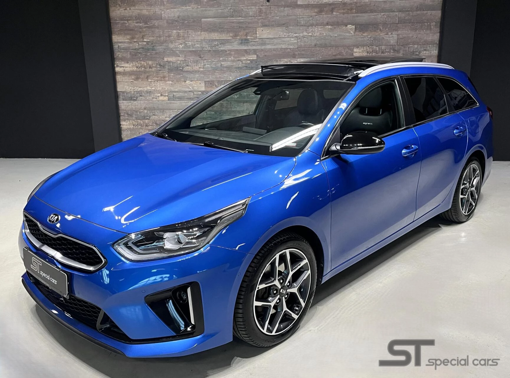 Hoofdafbeelding Kia Ceed