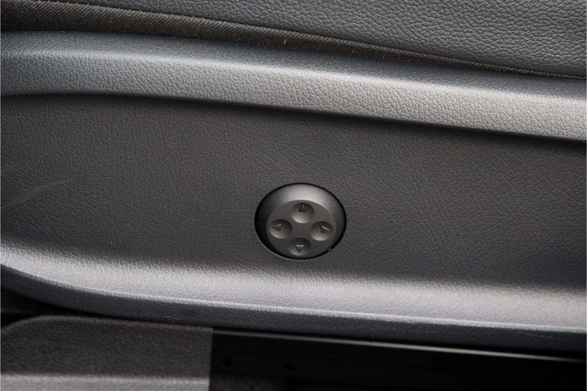 Hoofdafbeelding Mercedes-Benz EQA