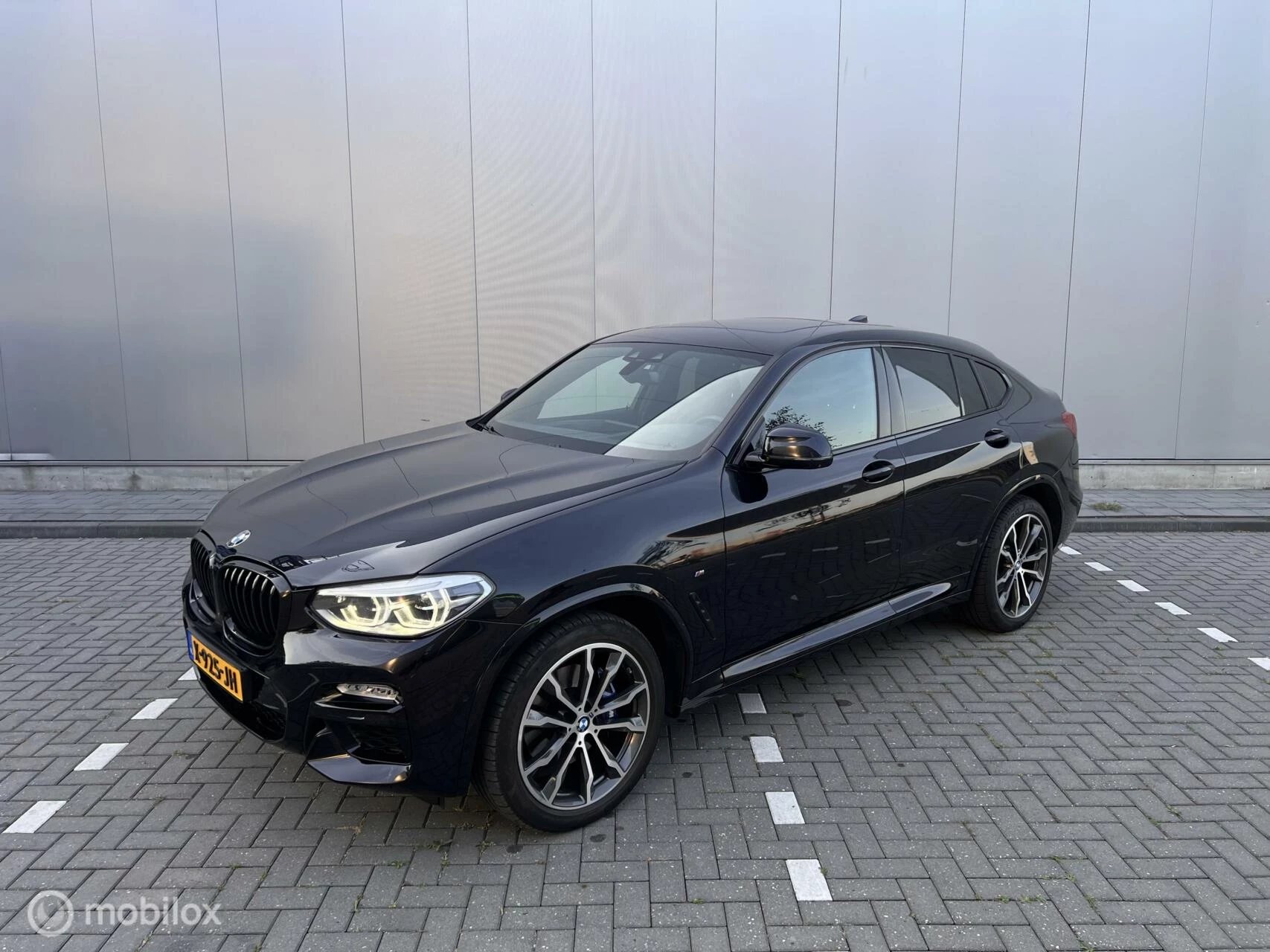 Hoofdafbeelding BMW X4