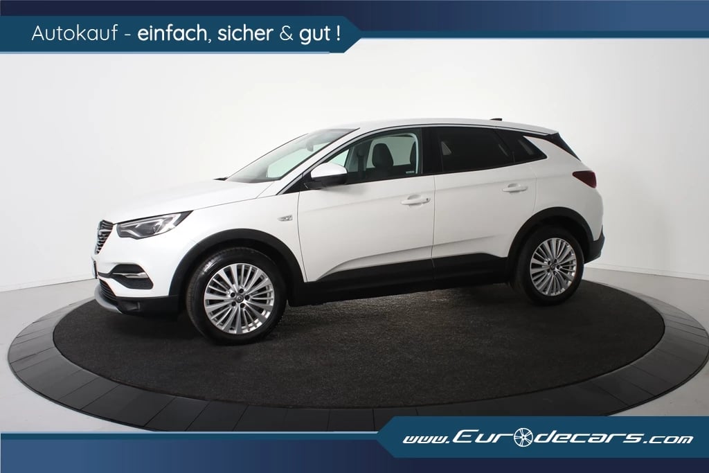 Hoofdafbeelding Opel Grandland X