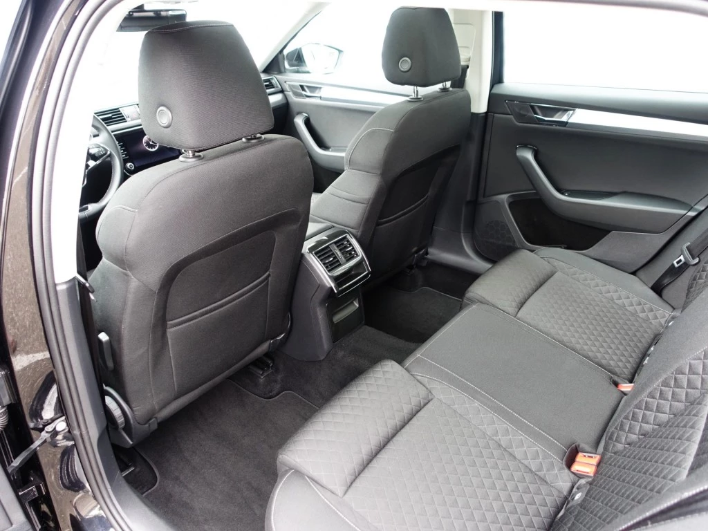Hoofdafbeelding Škoda Superb