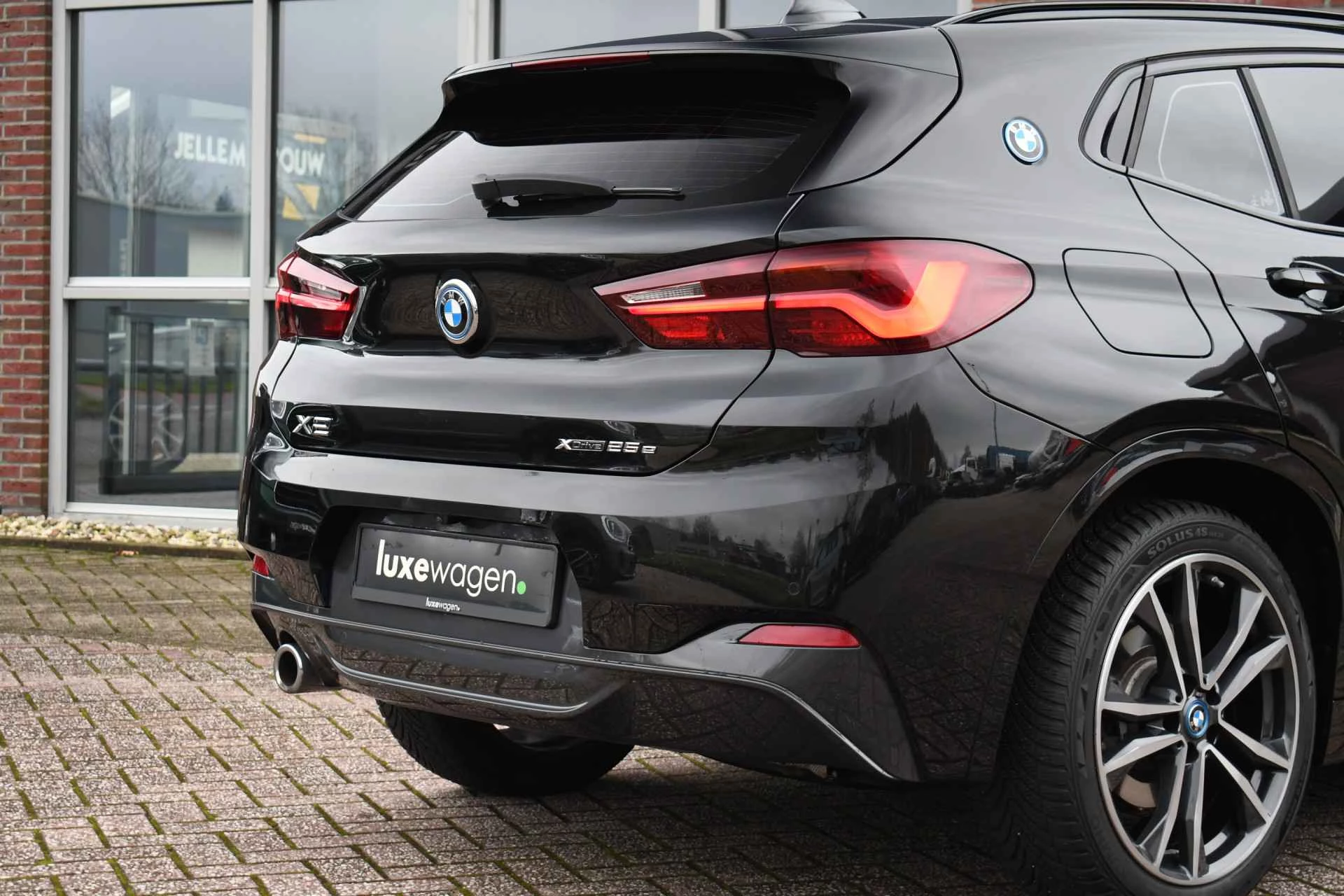 Hoofdafbeelding BMW X2
