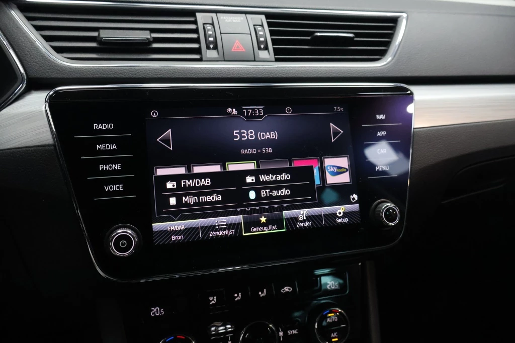 Hoofdafbeelding Škoda Superb