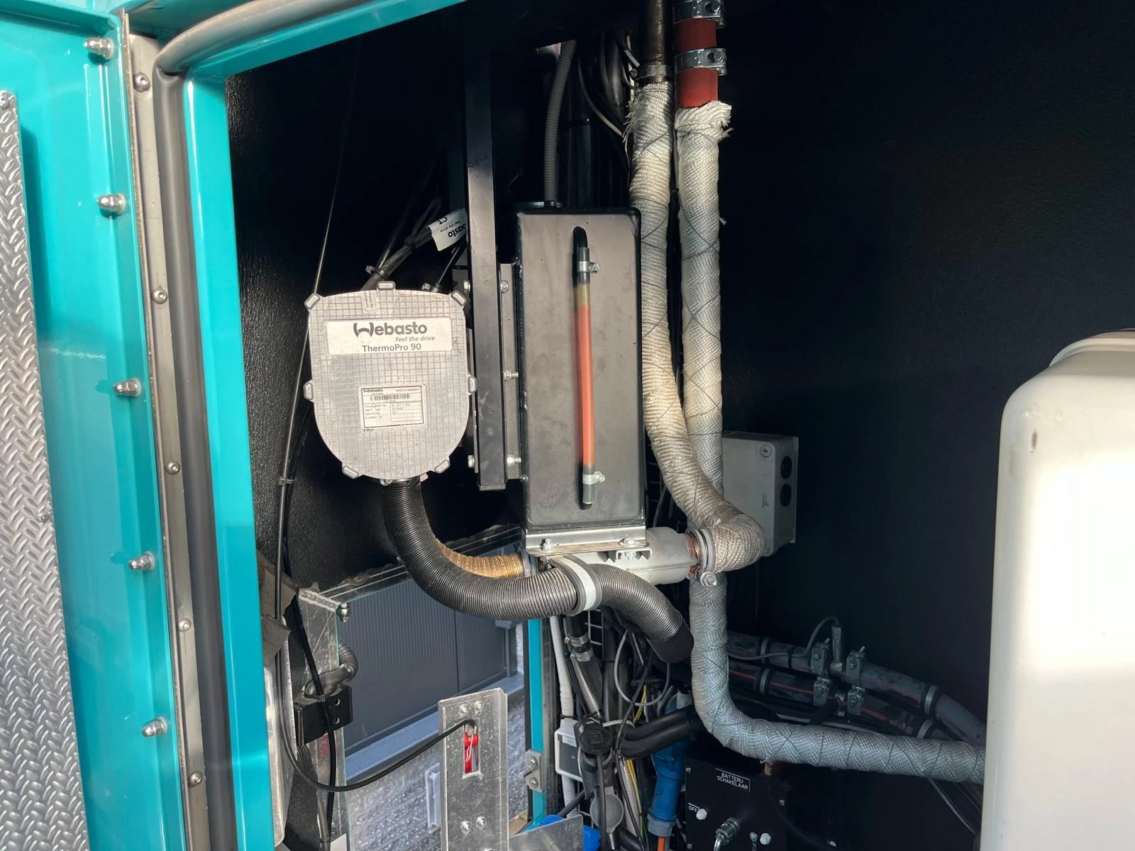 Hoofdafbeelding Nefra OPLZ 220D