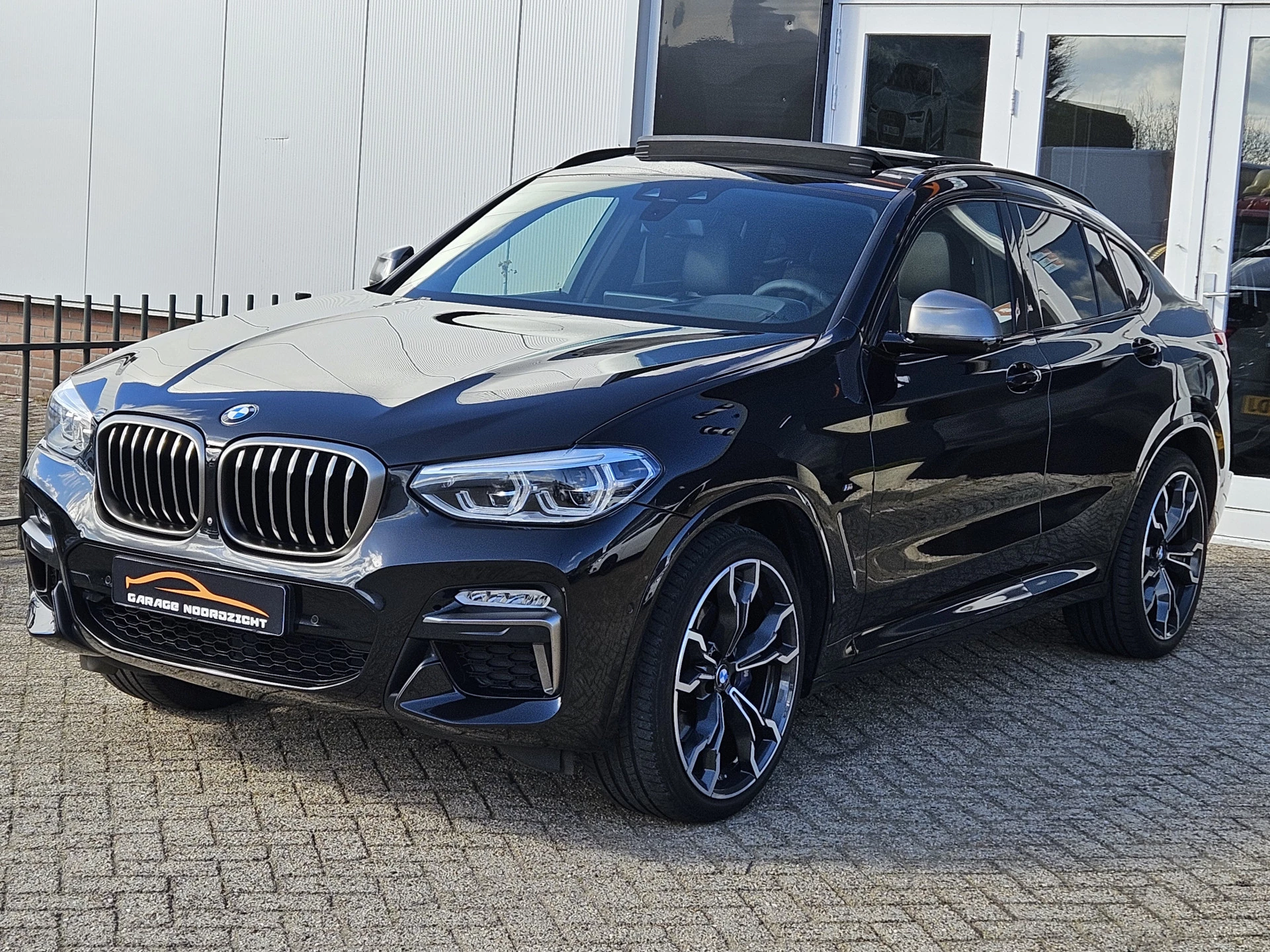 Hoofdafbeelding BMW X4