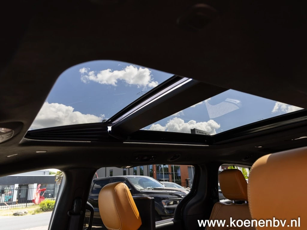 Hoofdafbeelding Chrysler Pacifica