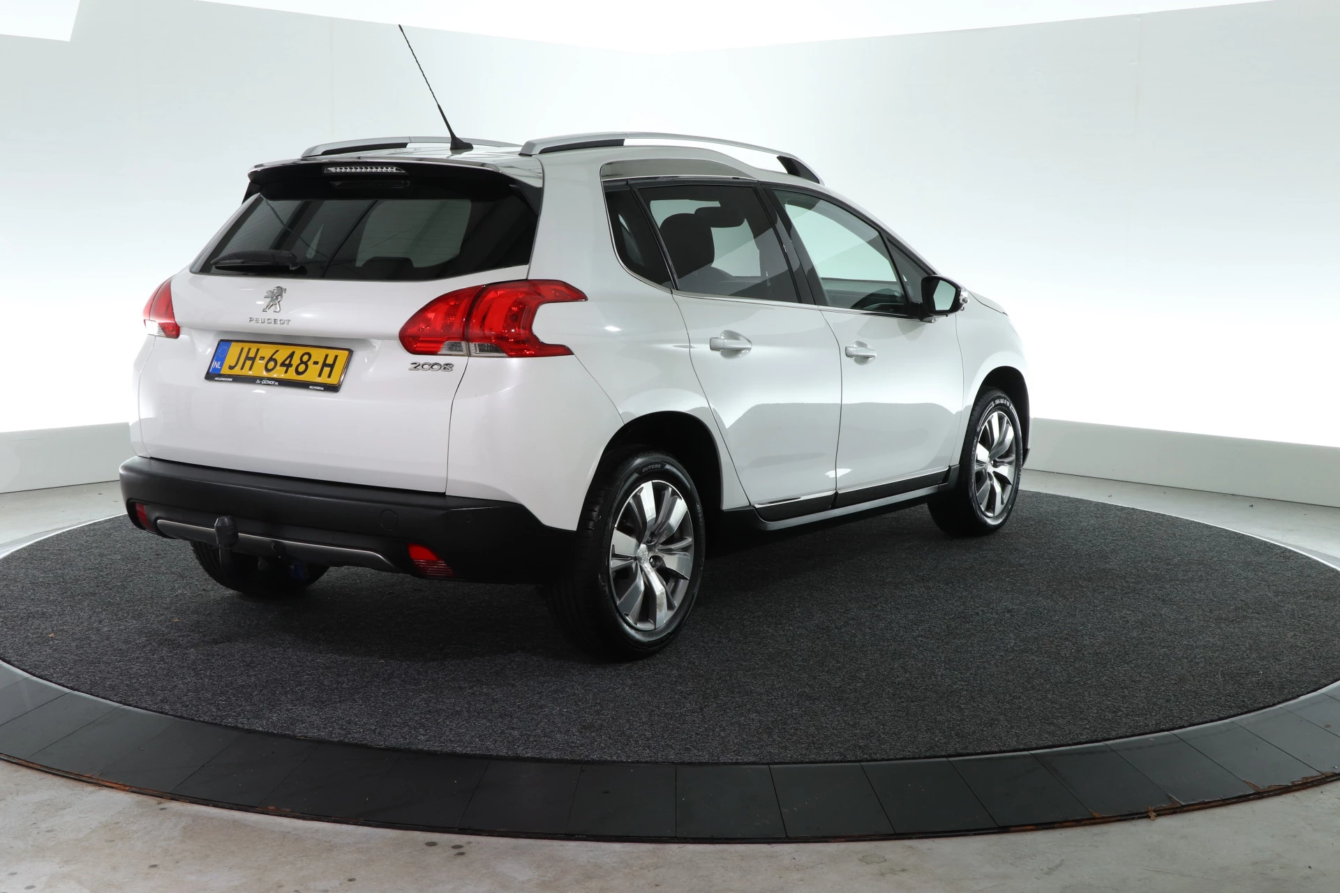 Hoofdafbeelding Peugeot 2008