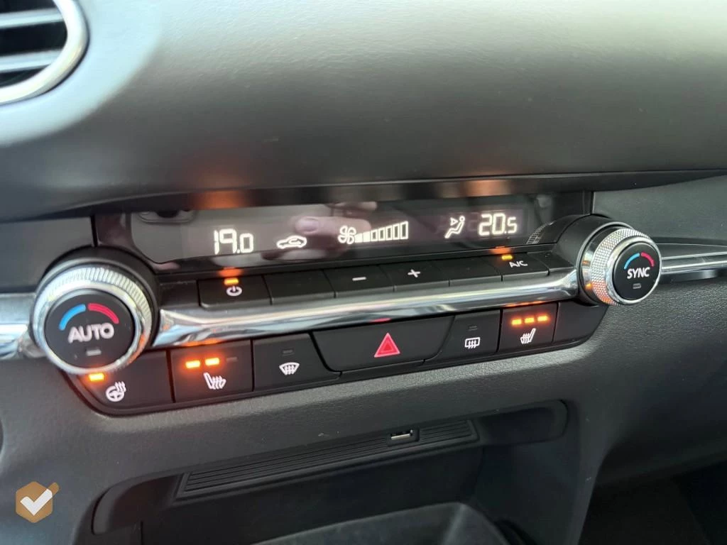 Hoofdafbeelding Mazda CX-30